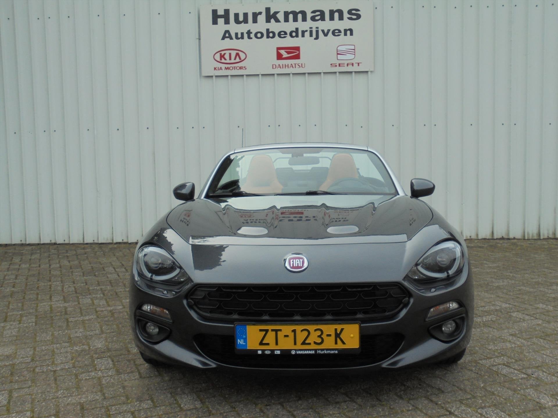 Fiat 124 Spider 1.4 MULTIAIR 140PK TURBO LEER-NAVI NL-AUTO, 1025 kg, Achterwielaandrijving, Euro 6, 4 cilinders