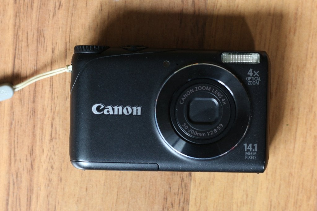 Canon Powershot A2200 14 megapixel, Ophalen of Verzenden, Zo goed als nieuw, Compactcamera, 4 t/m 7 keer