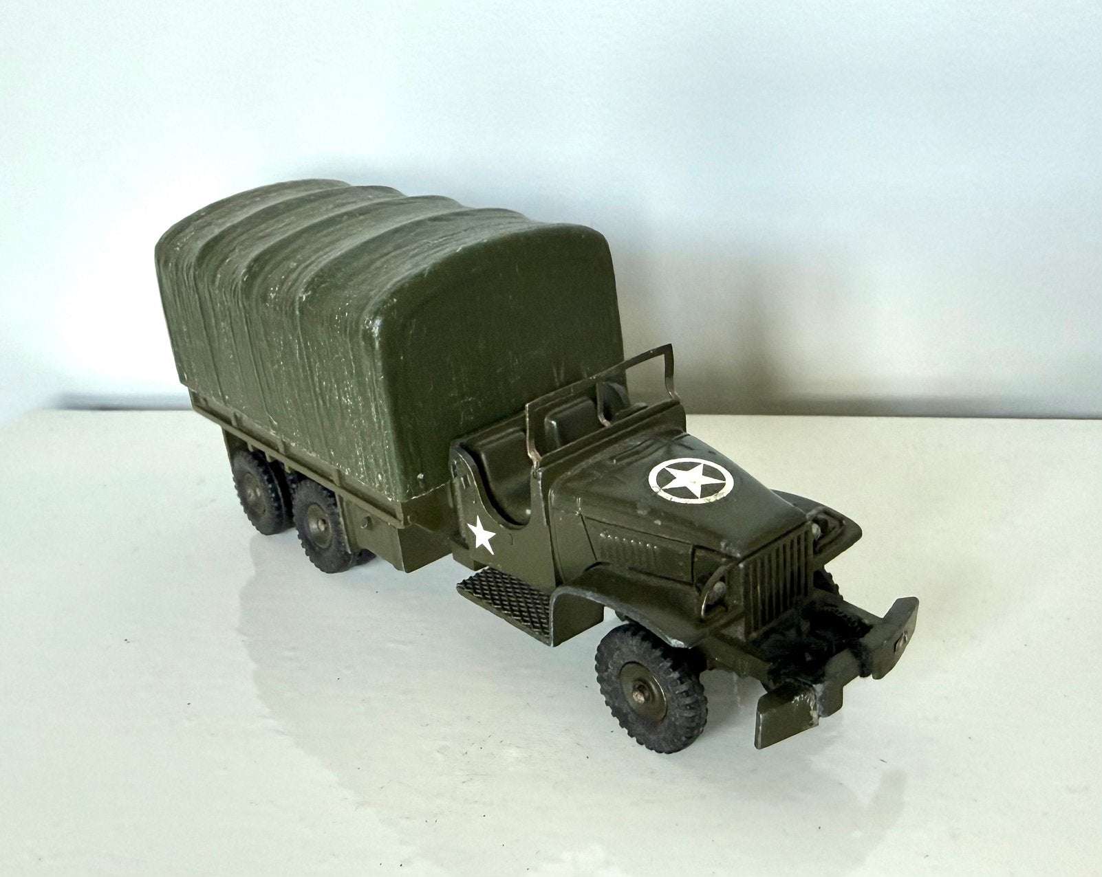 Dinky Toys 809 WW2 GMC army cargo truck, Verzenden, Gebruikt, Bus of Vrachtwagen, Dinky Toys