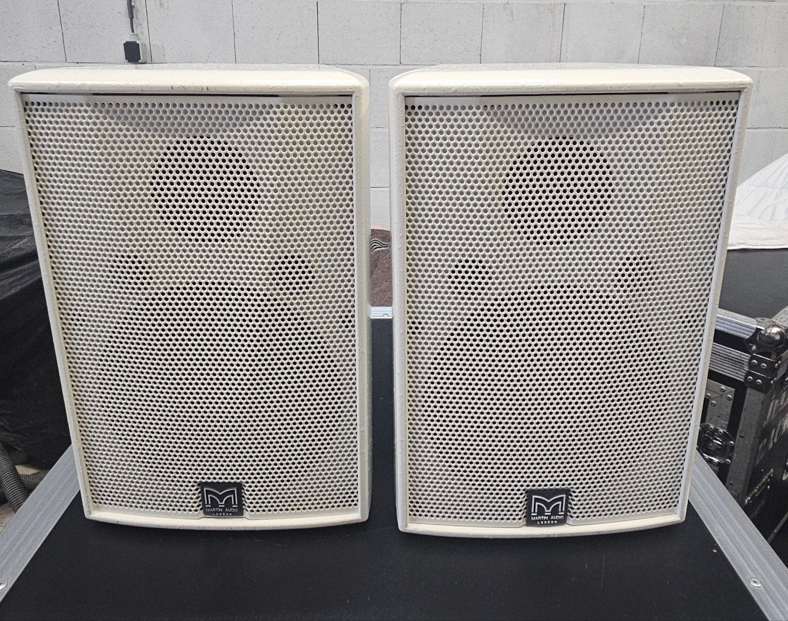 Martin Audio speakers geluidsinstallatie, Gebruikt, 120 watt of meer, Front, Rear of Stereo speakers, Ophalen