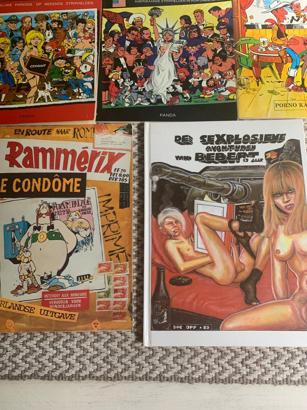 Erotische strips, Boeken, Meerdere comics, Ophalen of Verzenden, Zo goed als nieuw, Europa