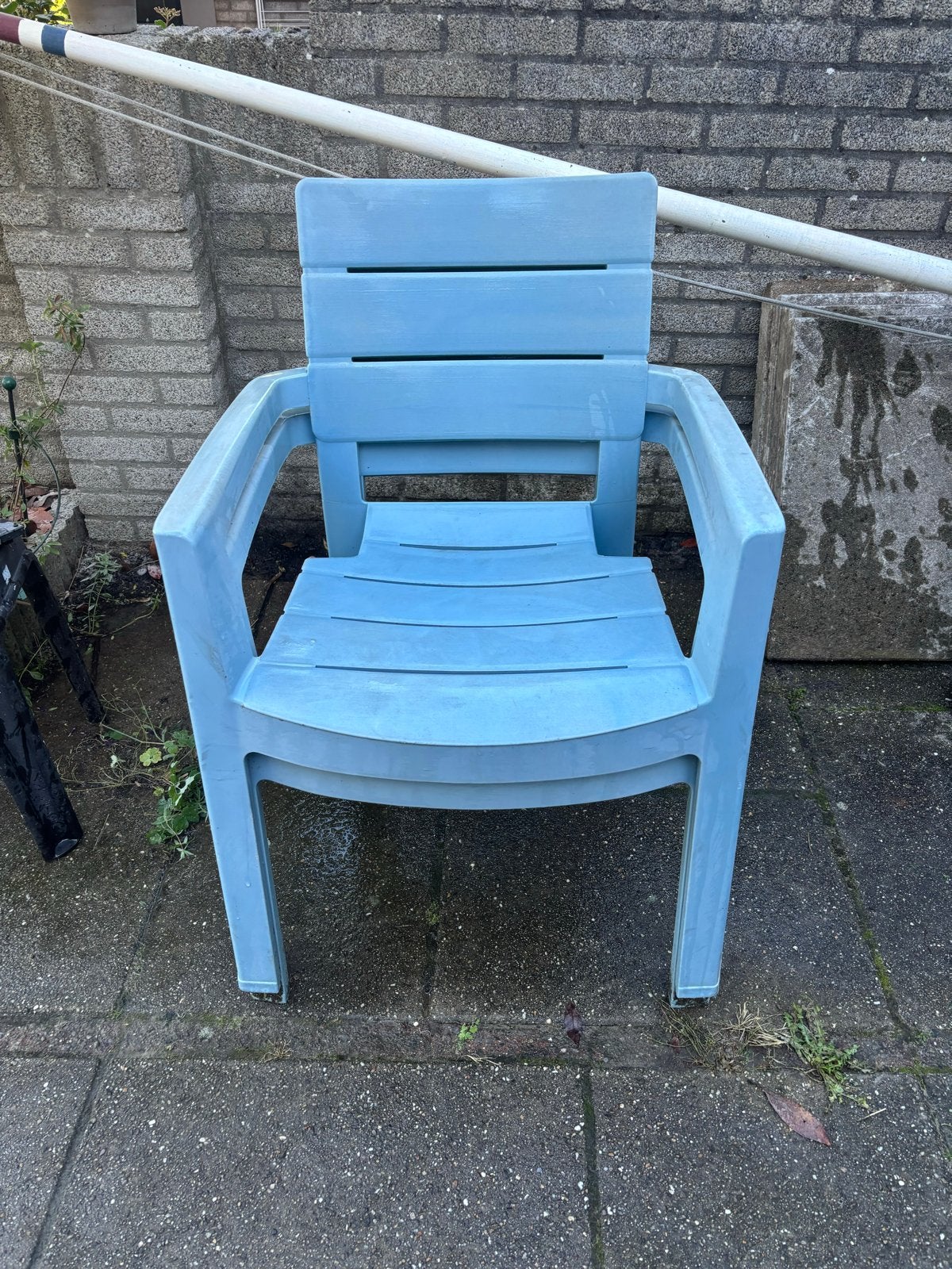 Stapelbare kunststof tuinstoelen - 2 stuks, Ophalen, Gebruikt, Kunststof, Stapelbaar