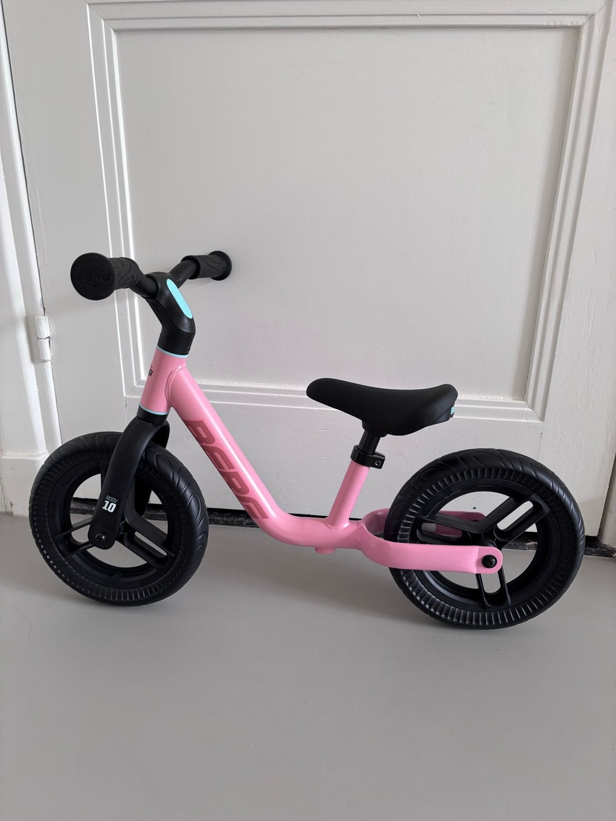 BERG Biky loopfiets roze - Zo goed als nieuw, Ophalen, Zo goed als nieuw, Minder dan 16 inch