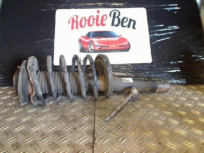 Schokdemperpoot rechts-voor van een Citroen Xsara, Auto-onderdelen, Gebruikt, -, Ophalen of Verzenden, -