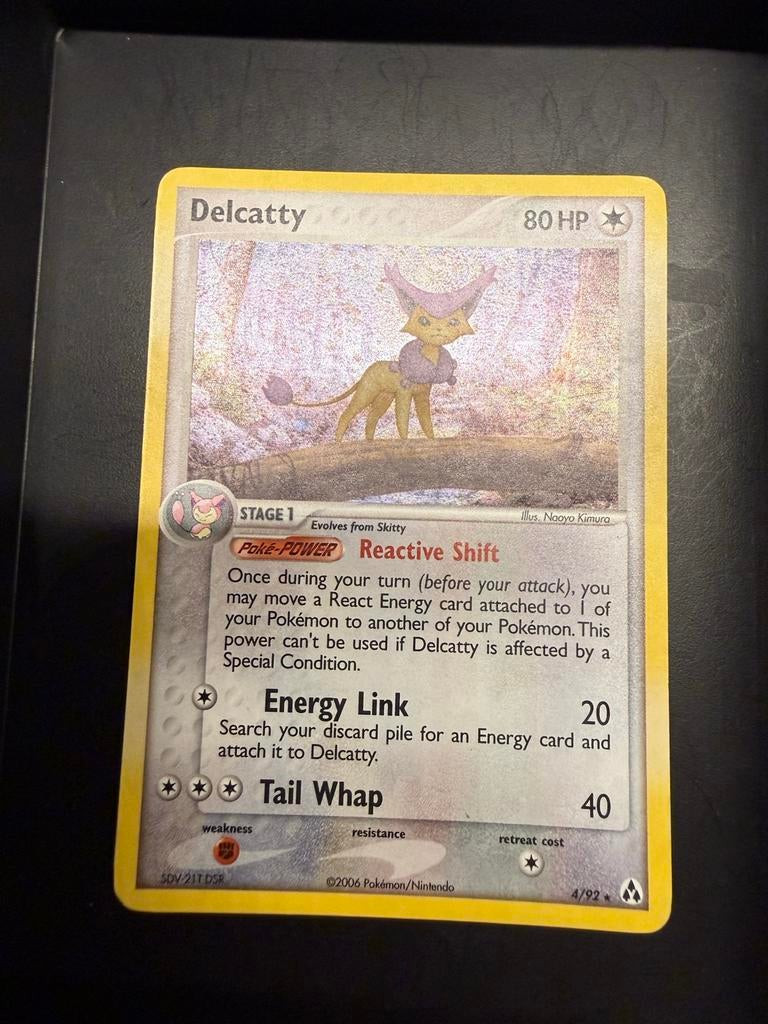 Delcatty 4/92 Legend Maker Reverse Holo, Ophalen of Verzenden, Gebruikt, Losse kaart, Foil