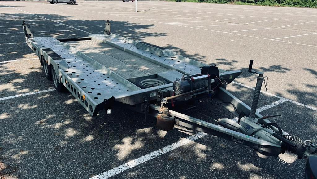 Autoambulance met elektrische + sleepdienst, Diensten en Vakmensen, Verhuur | Auto en Motor, Met chauffeur, Aanhangwagen