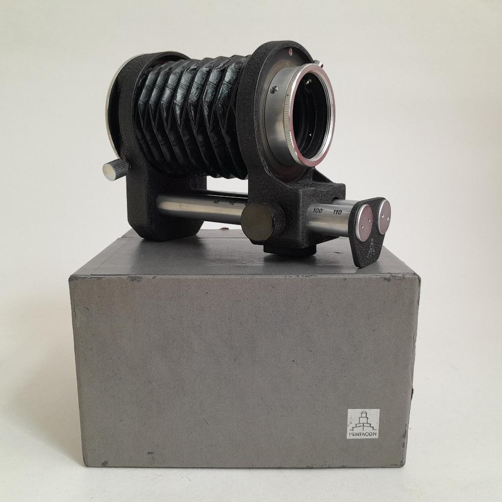 Vintage Pentacon macro balg / M42 mount macro bellows, Ophalen of Verzenden, 1960 tot 1980, Lens of Lenzen