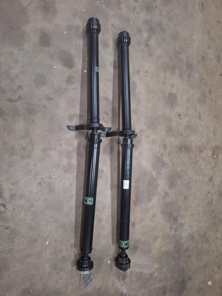 Gereviseerde of nieuwe cardanas audi A4 8K0521101N, Ophalen, Nieuw, Audi