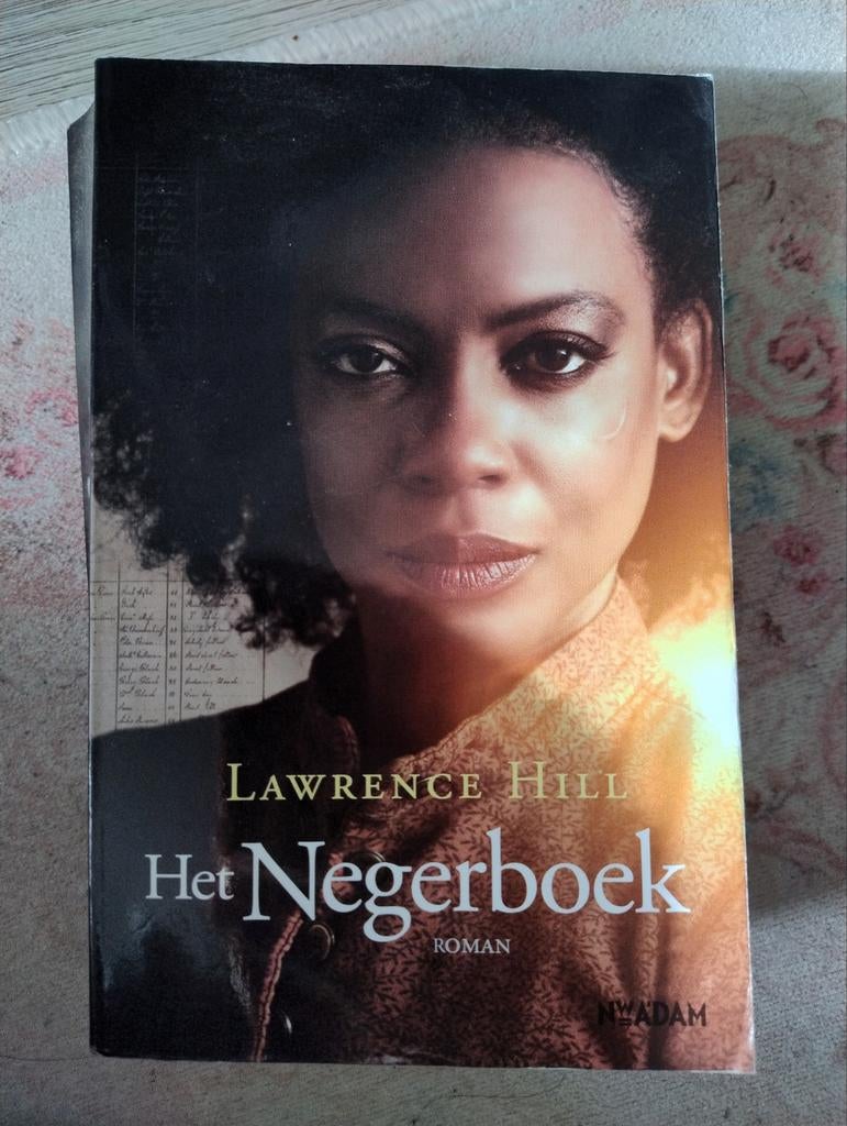 * Het Negerboek - Lawrence Hill, Ophalen of Verzenden, Gelezen