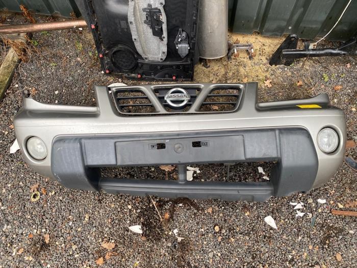 Voorbumper van een Nissan X-Trail (KX4), Gebruikt, -, -, Bumper