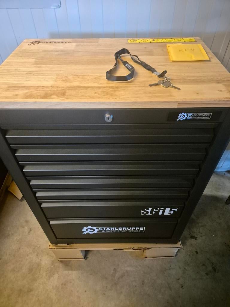 gereedschaps wagen stahlgruppe sg15, Ophalen, Gevuld, Nieuw
