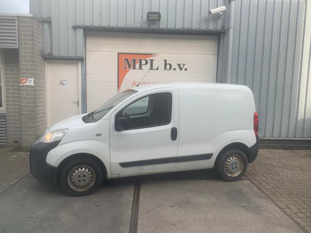 Fiat Fiorino 1.3 55KW 2016, Auto's, Bestelauto's, 21 km/l, 74 pk, 4 cilinders, 400 kg