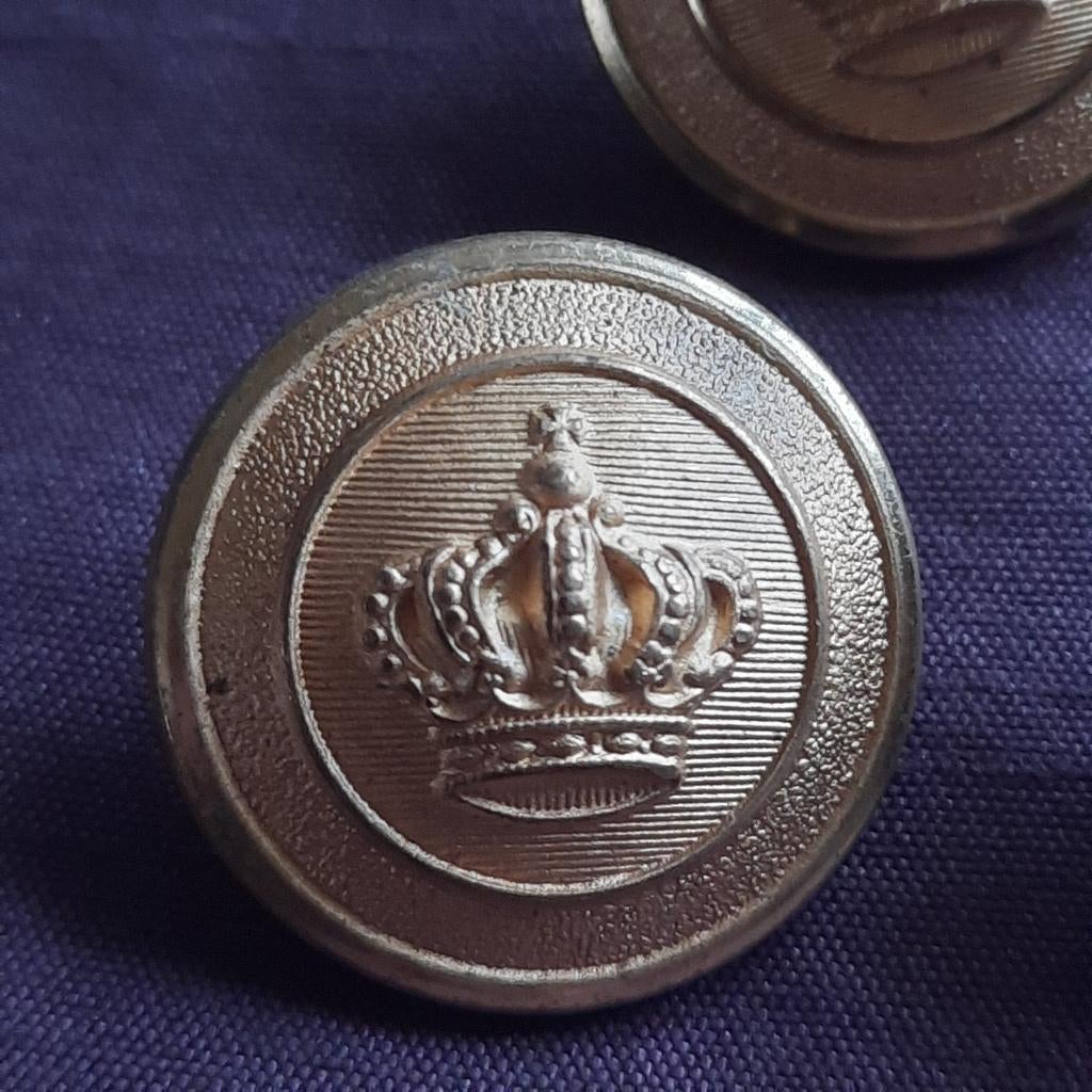 Vier Uniform Knopen KNSM Kon. Nederlandse Stoomboot Mij., Verzamelen, Scheepvaart, Verzenden