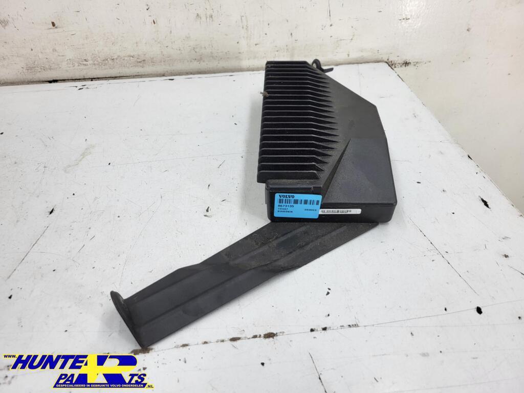 Versterker Volvo V70/XC70/S60/S80 ('00-'08) 8673135, Gebruikt, Ophalen of Verzenden, Volvo, Volvo