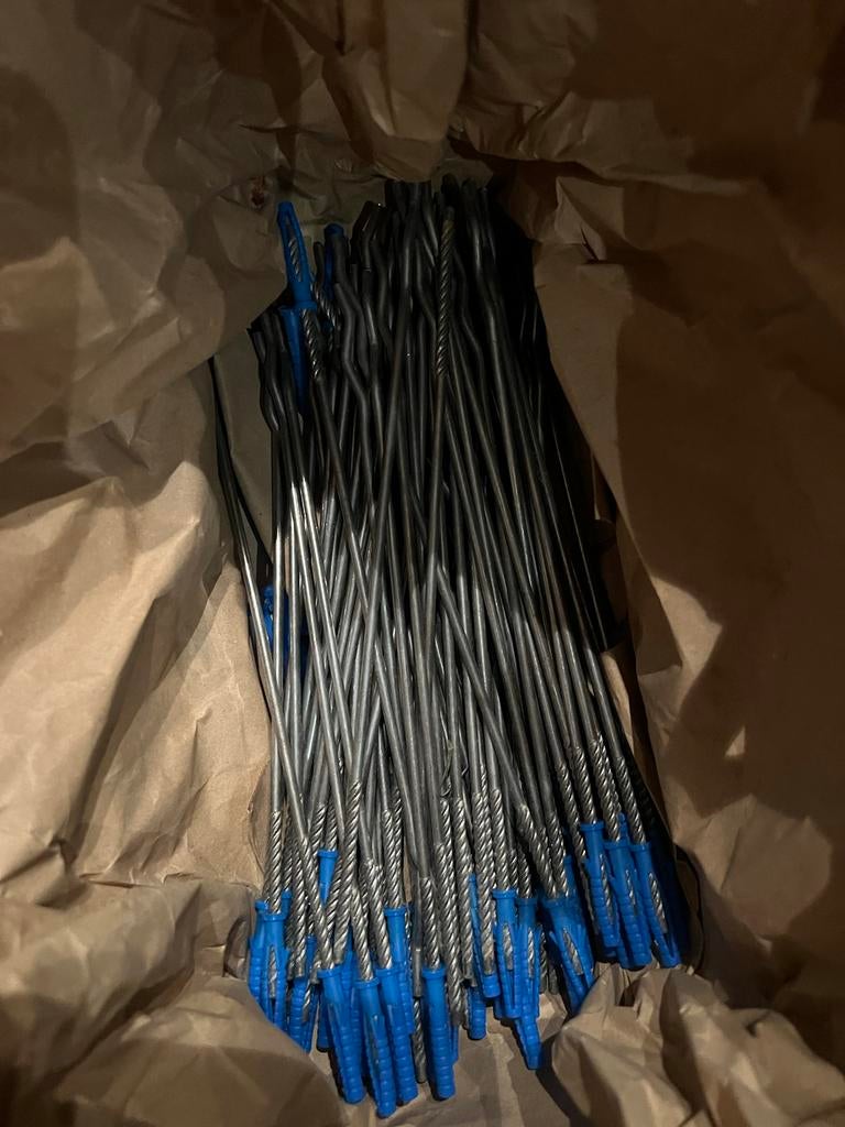 *NIEUW* +/- 100 spouwankers met plug, 100 tot 250 mm, Gebruikt, Overige typen, Ophalen of Verzenden
