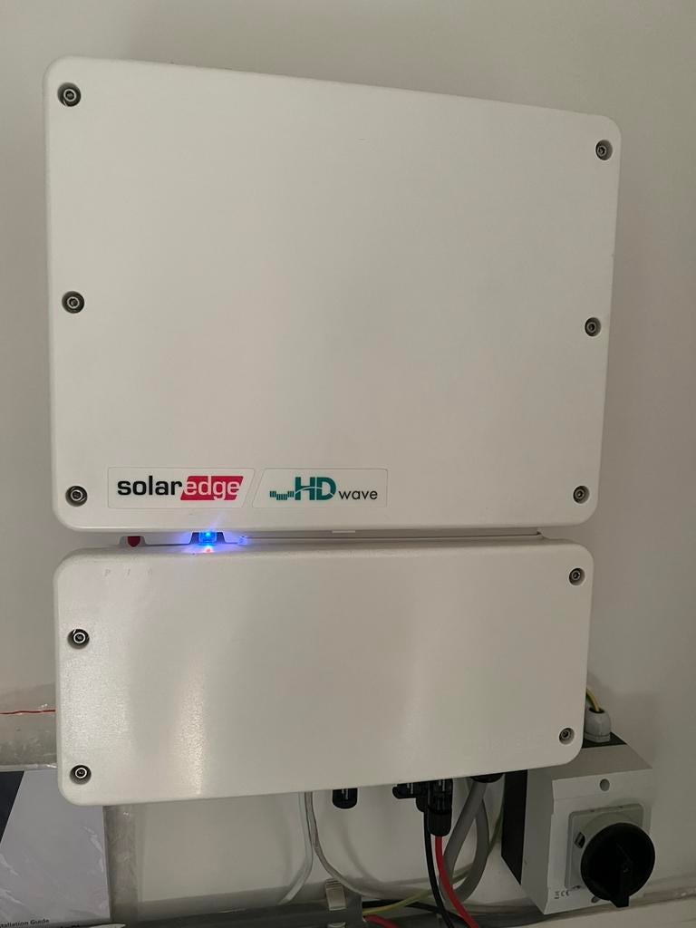 SolarEdge StorEdge SE3680H 1-fase, Doe-het-zelf en Verbouw, Zonnepanelen en Toebehoren, Ophalen, Gebruikt, Overige typen, 200 wattpiek of meer