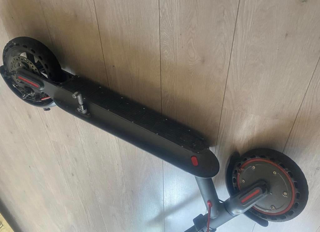 Elektrische step, Ophalen of Verzenden, Zo goed als nieuw