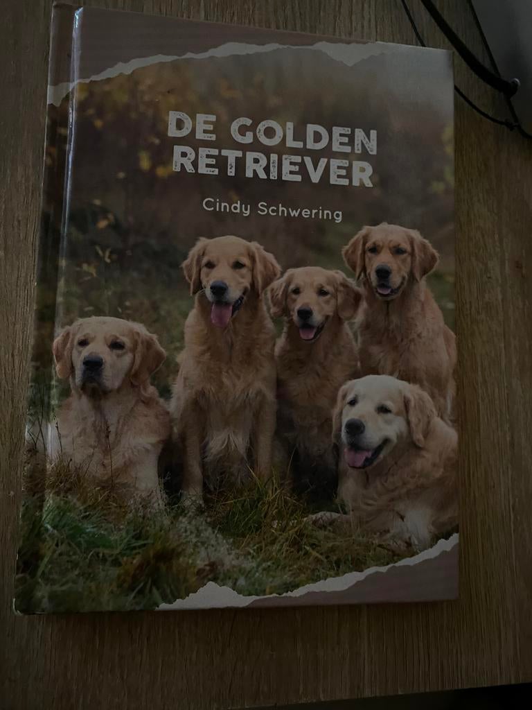 De golden retriever boek, Ophalen of Verzenden, Zo goed als nieuw, Honden