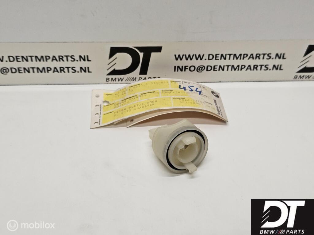 Bulb socket BMW 7-serie E32 63131374015, Auto-onderdelen, Overige Auto-onderdelen, BMW, Nieuw, Ophalen of Verzenden