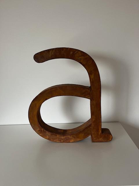 Letter A (roest kleur), Ophalen, Gebruikt