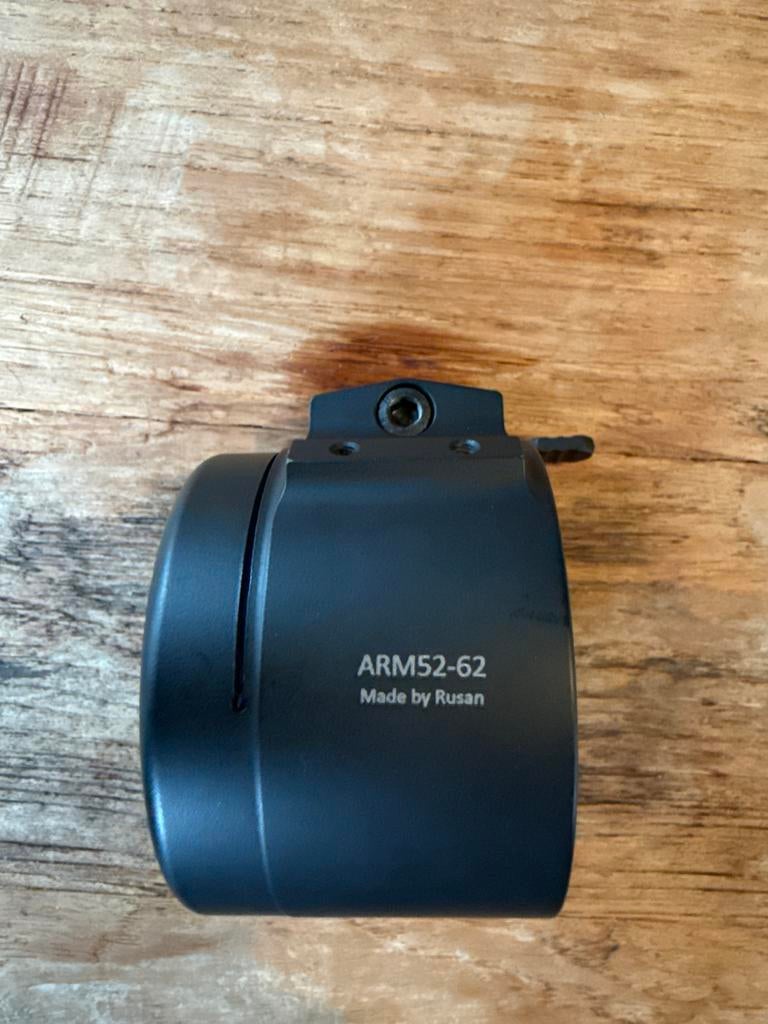 Rusan ARM 52-62 Adapter - Zo goed als nieuw, Minder dan 8x, Overige typen, Ophalen of Verzenden, Nachtkijker