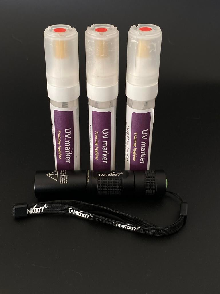 Tank 007 UV Zaklamp met Markers - Hygiëne Training, Huis en Inrichting, Schoonmaakartikelen, Overige typen, Ophalen of Verzenden