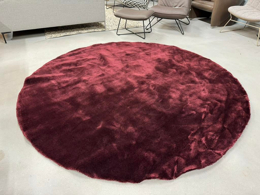 Nieuw Brink en Campman Liscio Rond Vloerkleed Rood D250, Huis en Inrichting, Stoffering | Tapijten en Kleden, Brink en Campman CS rugs Millenerpoort