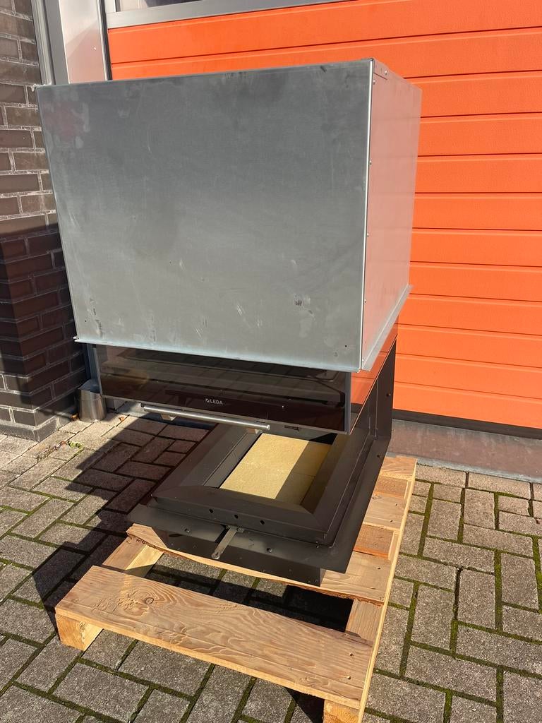 inbouwhaardLEDA sera 55 us 3 zijdig glas liftdeurhaard !!!, Ophalen of Verzenden, Inbouw, Hout, Nieuw
