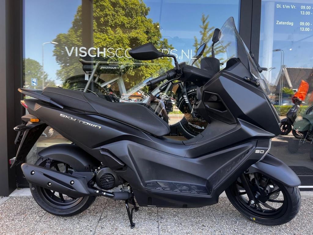 Kymco SkyTown | 4Takt | Mat Zwart | 45KM | Op Voorraad, Onbekend, Nieuw, Ophalen of Verzenden, Onbekend