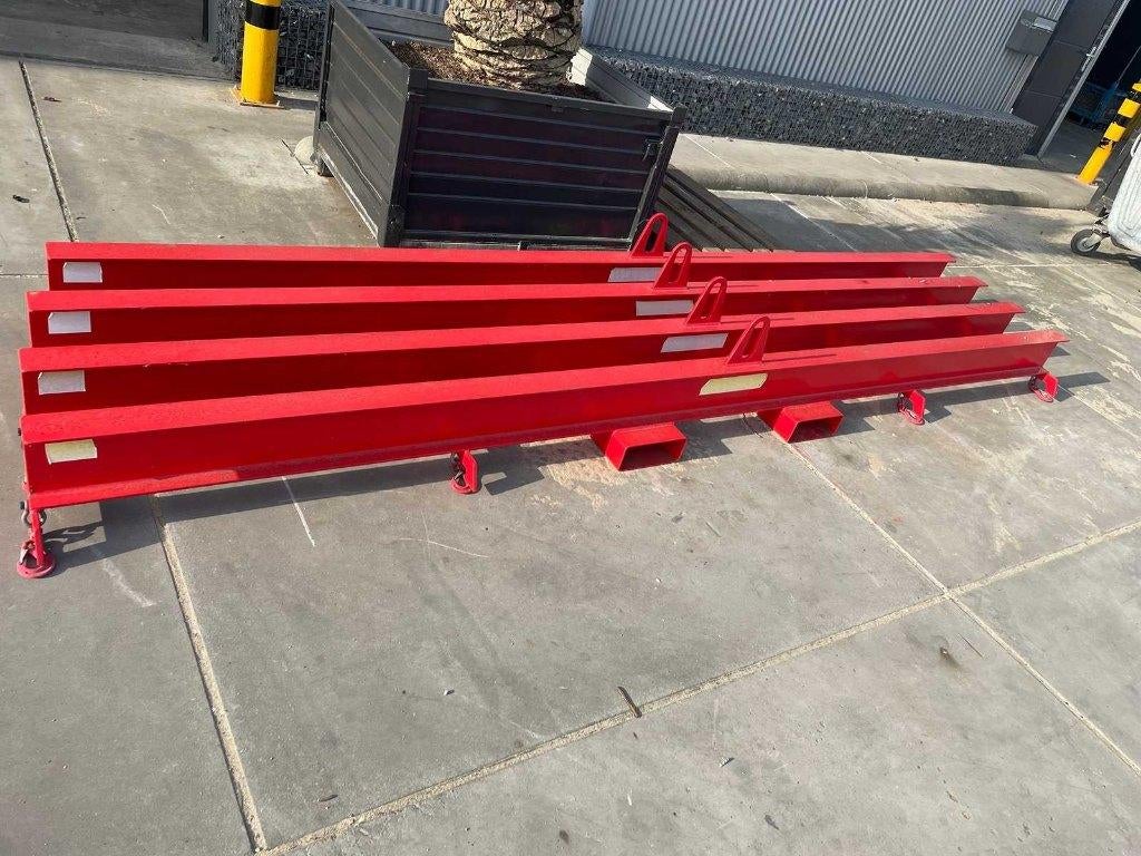 Hijsbalk 4 meter, Doe-het-zelf en Verbouw, Overige Doe-het-zelf en Verbouw, Ophalen, Zo goed als nieuw