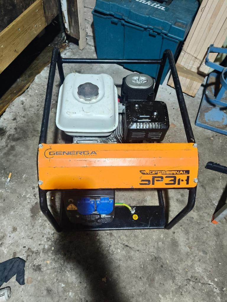 Aggregaat, Doe-het-zelf en Verbouw, Aggregaten, Ophalen, Gebruikt, Minder dan 5 kVA, Benzine