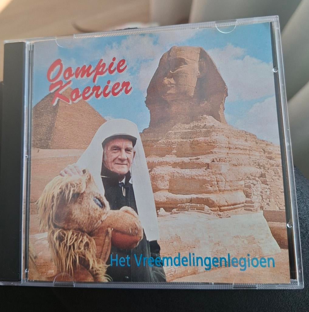 Oompie koerier [ cd, Ophalen of Verzenden, Zo goed als nieuw