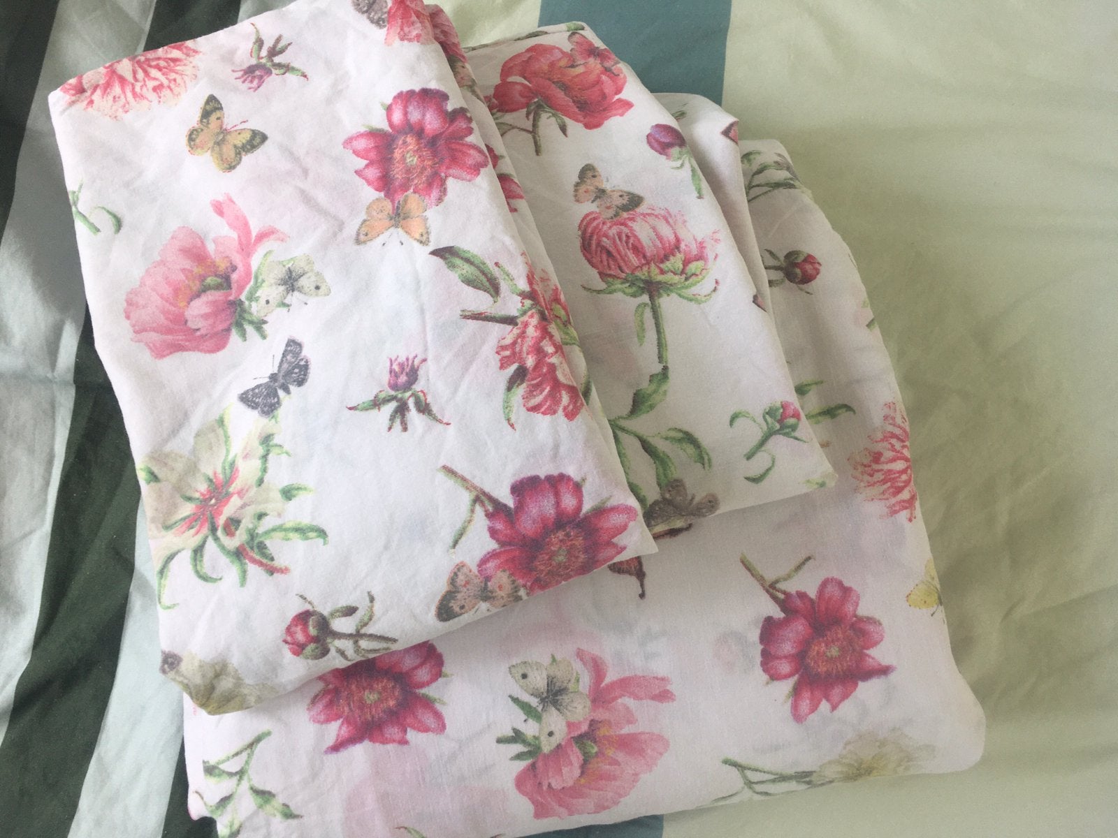 2 PERSOONS DEKBEDOVERTREK, FRISSE BLOEMEN, Huis en Inrichting, Slaapkamer | Beddengoed, Ophalen of Verzenden, Zo goed als nieuw