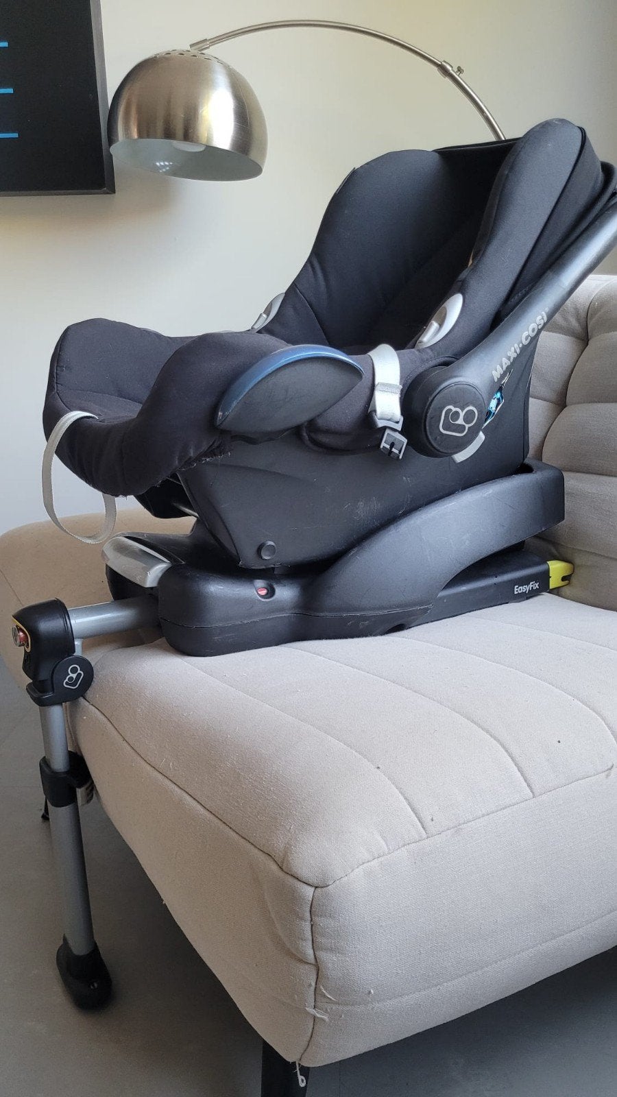 Maxi-Cosi Cabriofix met EasyFix base, Kinderen en Baby's, Autostoeltjes, Ophalen