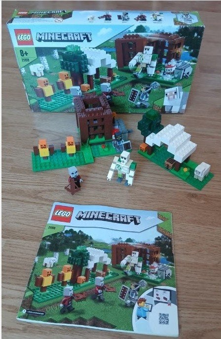 Lego Minecraft 21159 De Plunderaars Buitenpost, Minecraft, Lego, Ophalen of Verzenden, Zo goed als nieuw