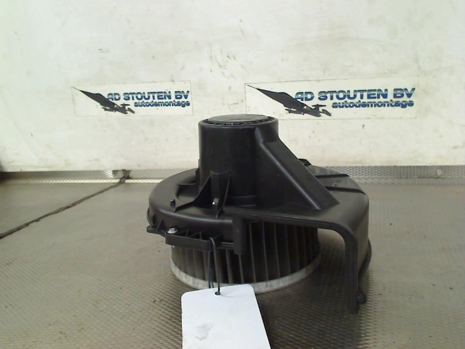 Kachel Ventilatormotor Volkswagen Polo V (6R) 6Q1819015J, Gebruikt, Volkswagen, Volkswagen AG, Kundenbetreuung@volkswagen.de