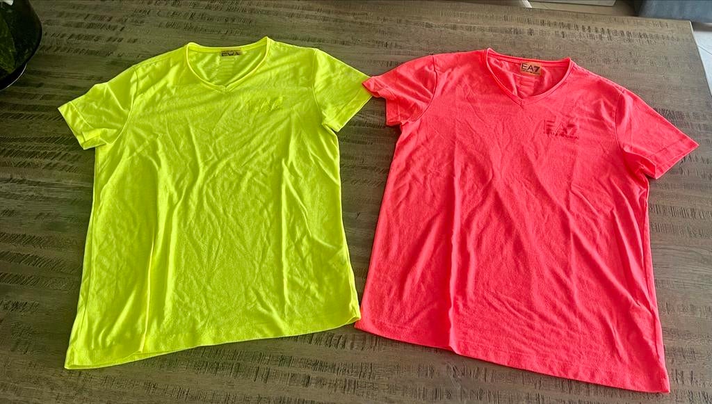 EA7 Emporio Armani T-shirt - Koraalrood - Maat XS, Ophalen of Verzenden, Zo goed als nieuw, Oranje