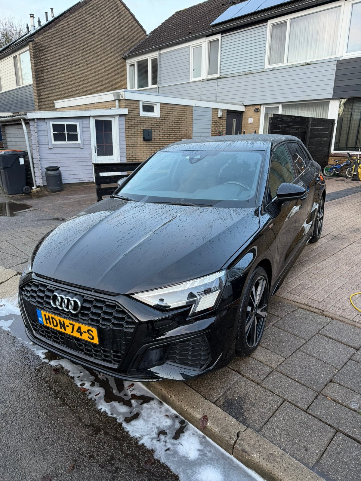 Audi A3 40 TFSI e S line – Financial lease overname, Auto's, Adaptive Cruise Control, Zwart, 4 cilinders, 1535 kg