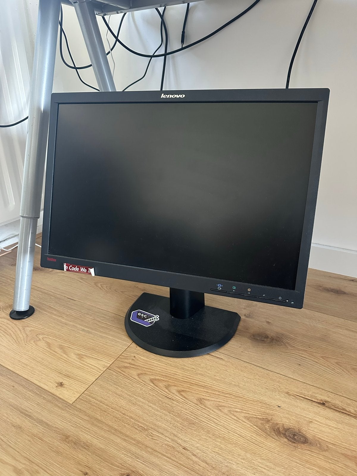 Lenovo ThinkVision LT2252pWA 22” Monitor, Computers en Software, Monitoren, Ophalen, Gebruikt, In hoogte verstelbaar, Full HD