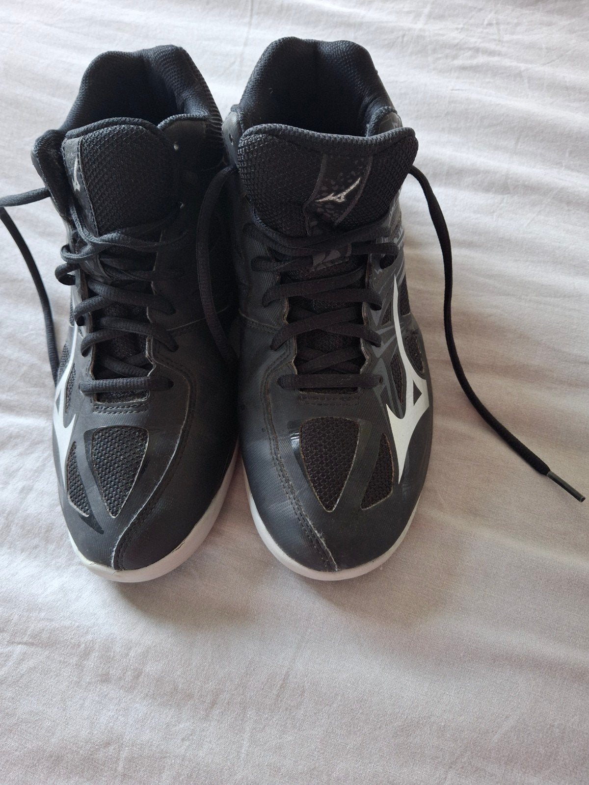 zaalschoenen korfbal maat 39, Ophalen of Verzenden, Zo goed als nieuw, Schoenen