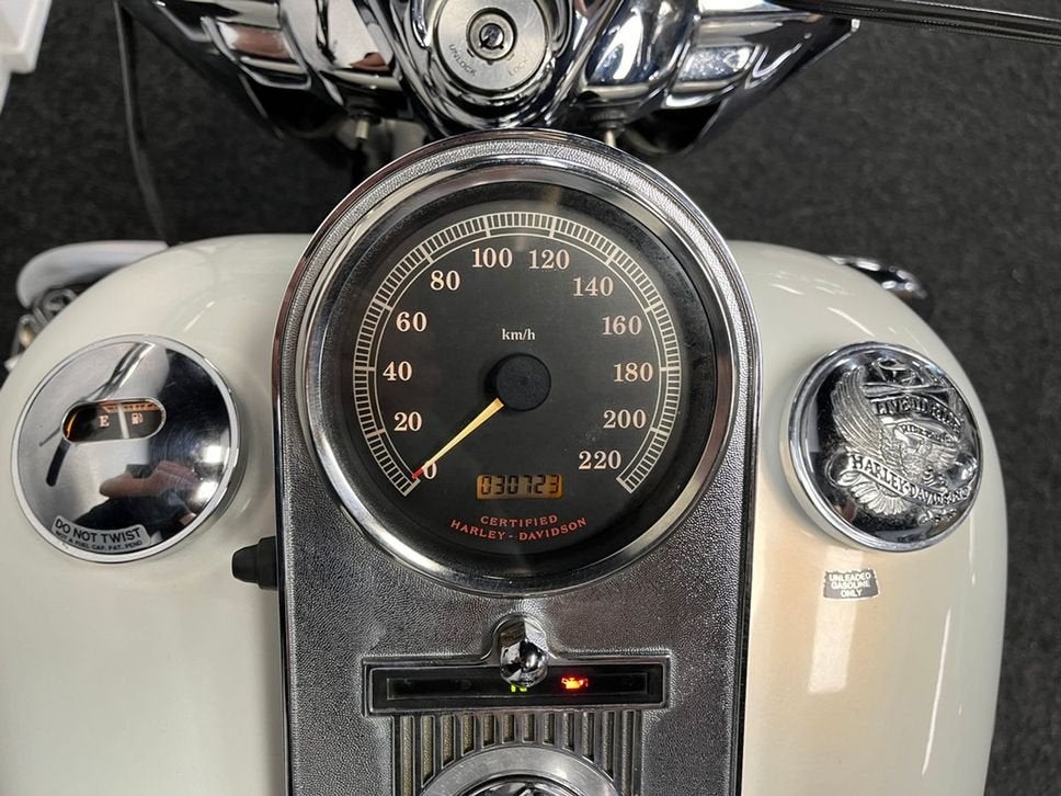 ⭐️⭐️Harley-Davidson ROAD KING CLASSIC FLHRCI (bj 2002)⭐️⭐️, Motoren, Motoren | Harley-Davidson, 2 cilinders, Harley-Davidson, Motorrijbewijs A