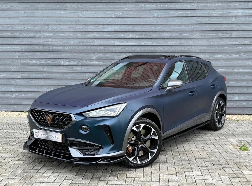 Cupra Formentor 2.0 TSI 4DRIVE PANO 310PK BREMBO BEATS VIRTU, Auto's, Cupra, Automaat, 4 cilinders, Blauw, Leder