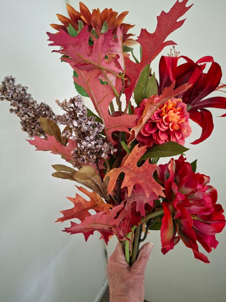Boeket zijdebloemen, Ophalen