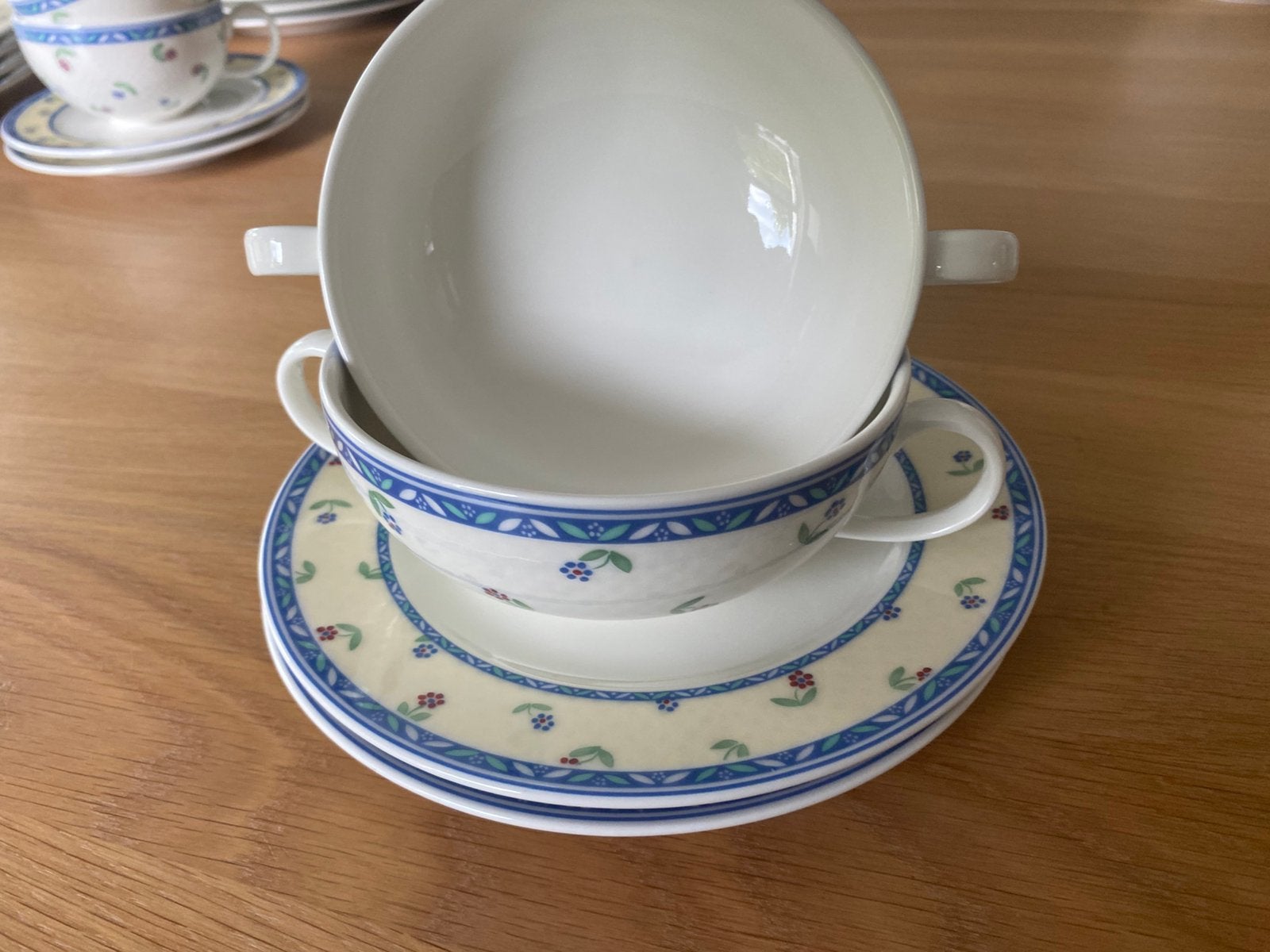 Servies van Villeroy&Boch Adeline, Ophalen, Zo goed als nieuw, Porselein, Overige stijlen