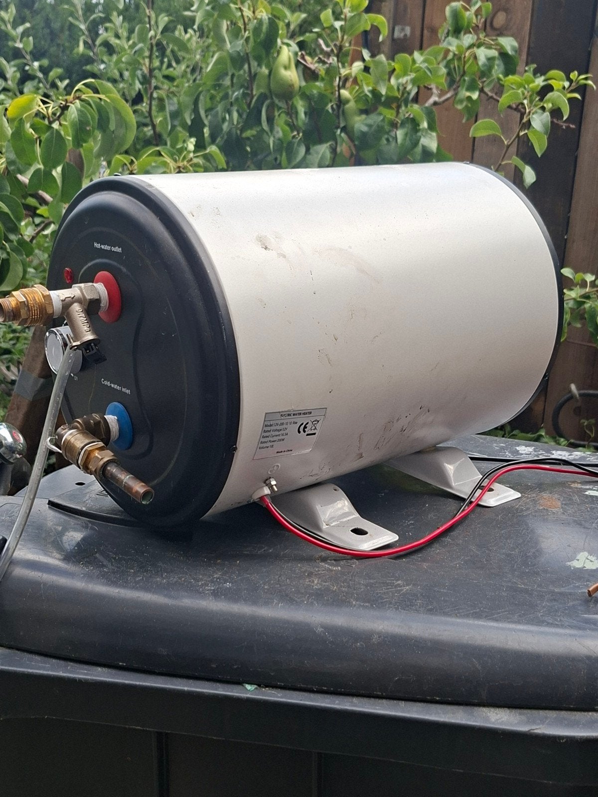NIEUWE BOILER 12V, Ophalen, Zo goed als nieuw