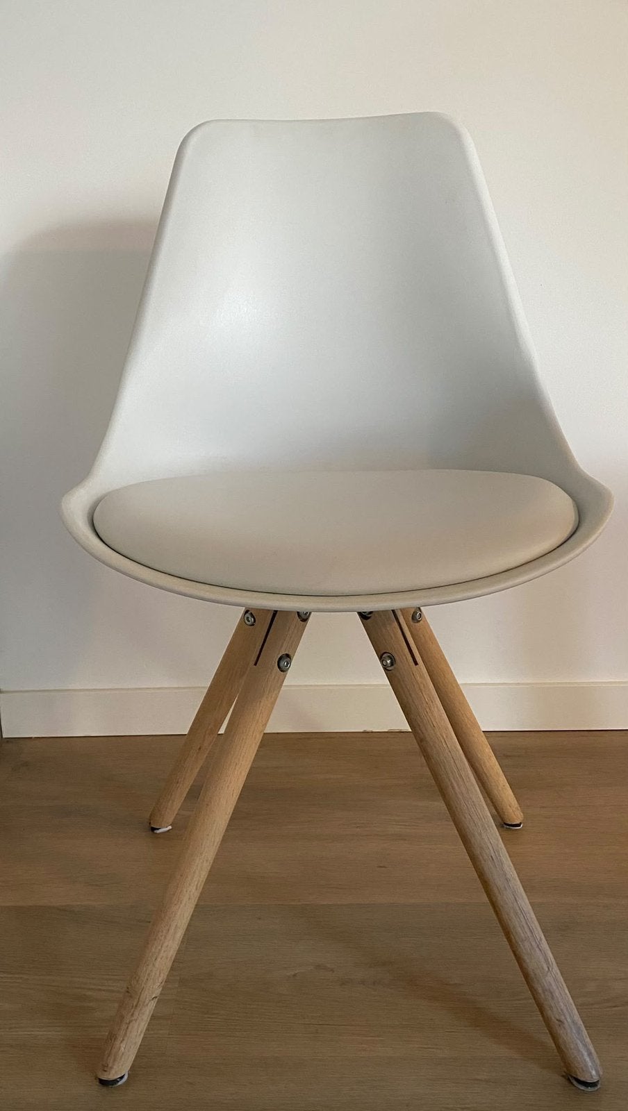WOOOD eetkamerstoelen,, Huis en Inrichting, Ophalen, Overige materialen, Strak, Gebruikt