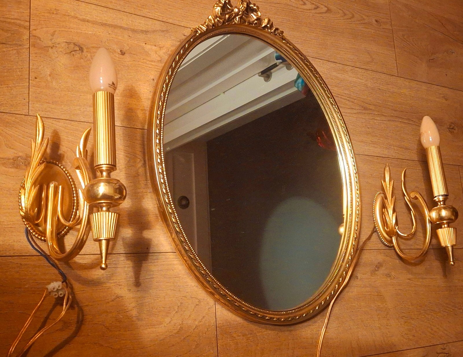 Vintage Hollywood Regency Wandset – Ovale Spiegel & 2 Wandla, Huis en Inrichting, Minder dan 50 cm, Ophalen of Verzenden, Zo goed als nieuw