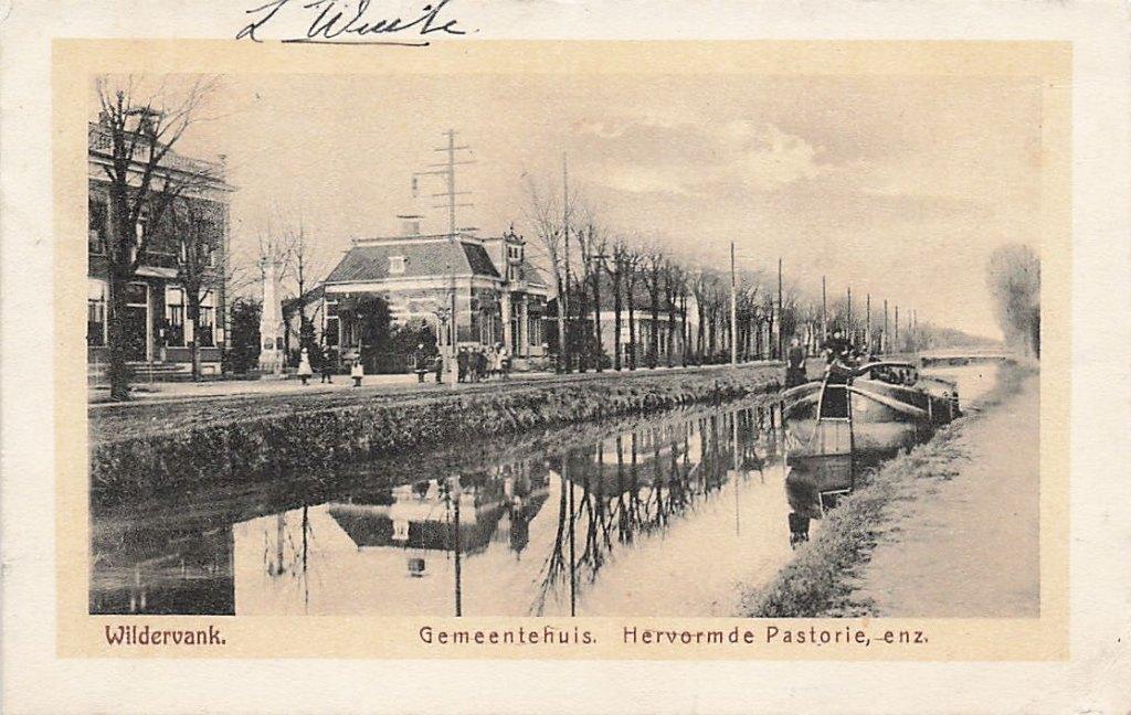 AM155 Wildervank stadhuis Pastorie e.o. 1918, Verzenden, Voor 1920, Gelopen, Groningen