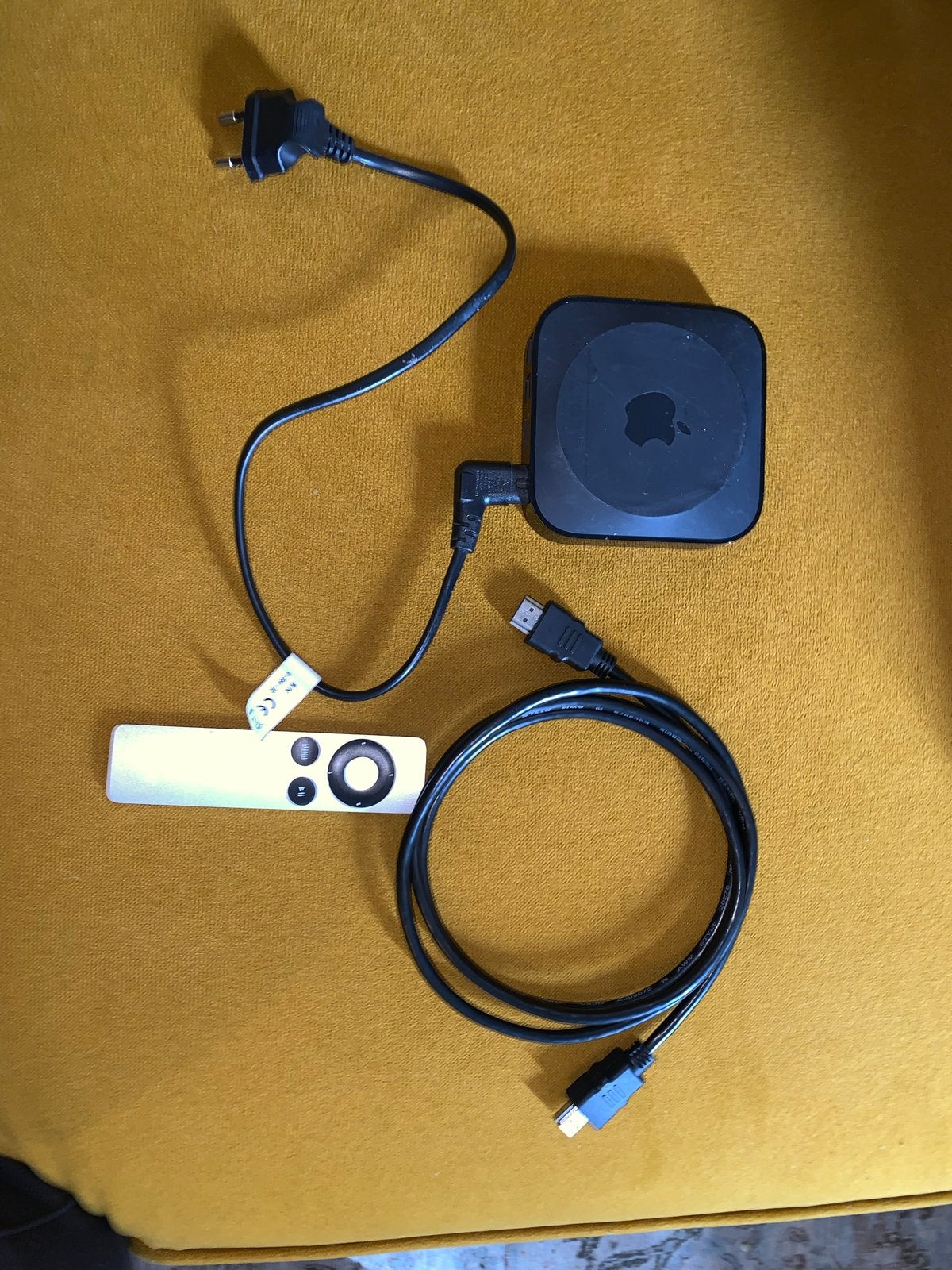 Apple TV HD (2e/3e Gen) - Complete set met afstandsbediening, Ophalen, Gebruikt, HDMI, Zonder harde schijf
