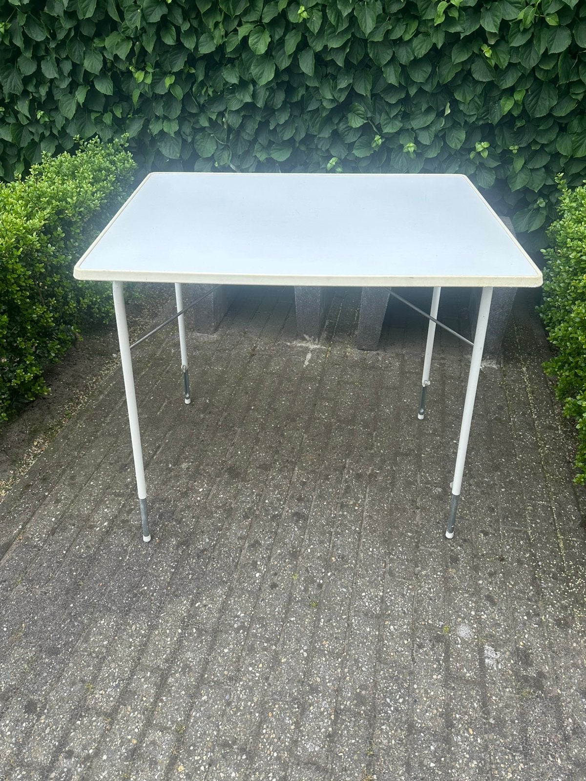 Camping tafeltje, Caravans en Kamperen, Ophalen, Zo goed als nieuw, Campingtafel